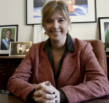  Vuelve al Ministerio de Gobierno bonaerense Cristina Álvarez Rodríguez
