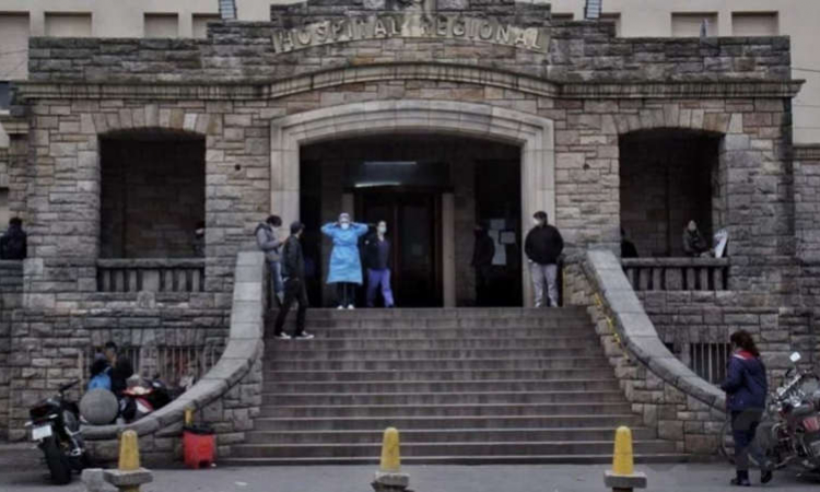 Tres niños abandonados con el cadáver de su hermano en una casa de EEUU
