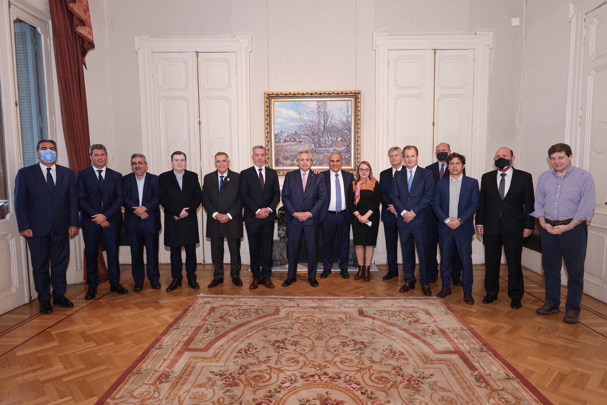 Alberto Fernández reunió a gobernadores del PJ para buscar apoyos ante la crisis económica 