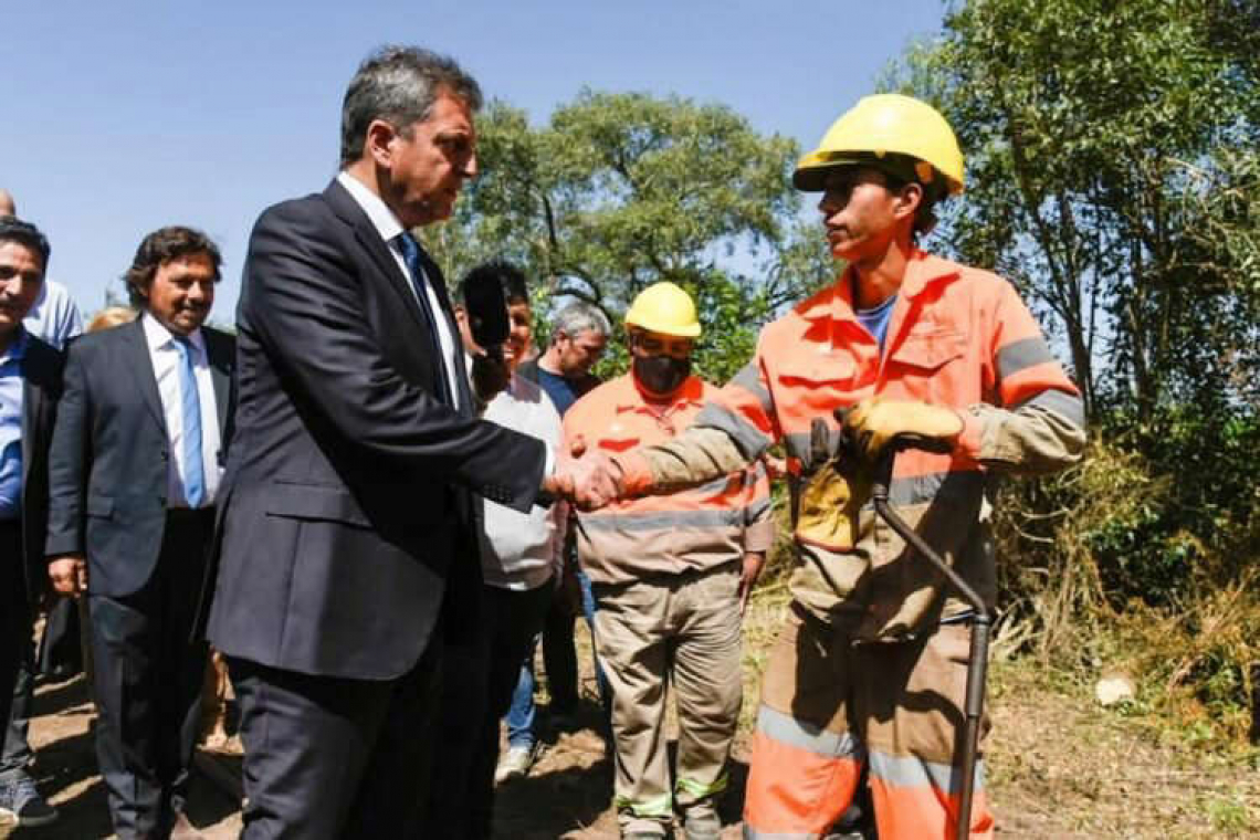 La UOCRA expresó su apoyo a Sergio Massa y destacó &quot;su capacidad de gestión&quot; 