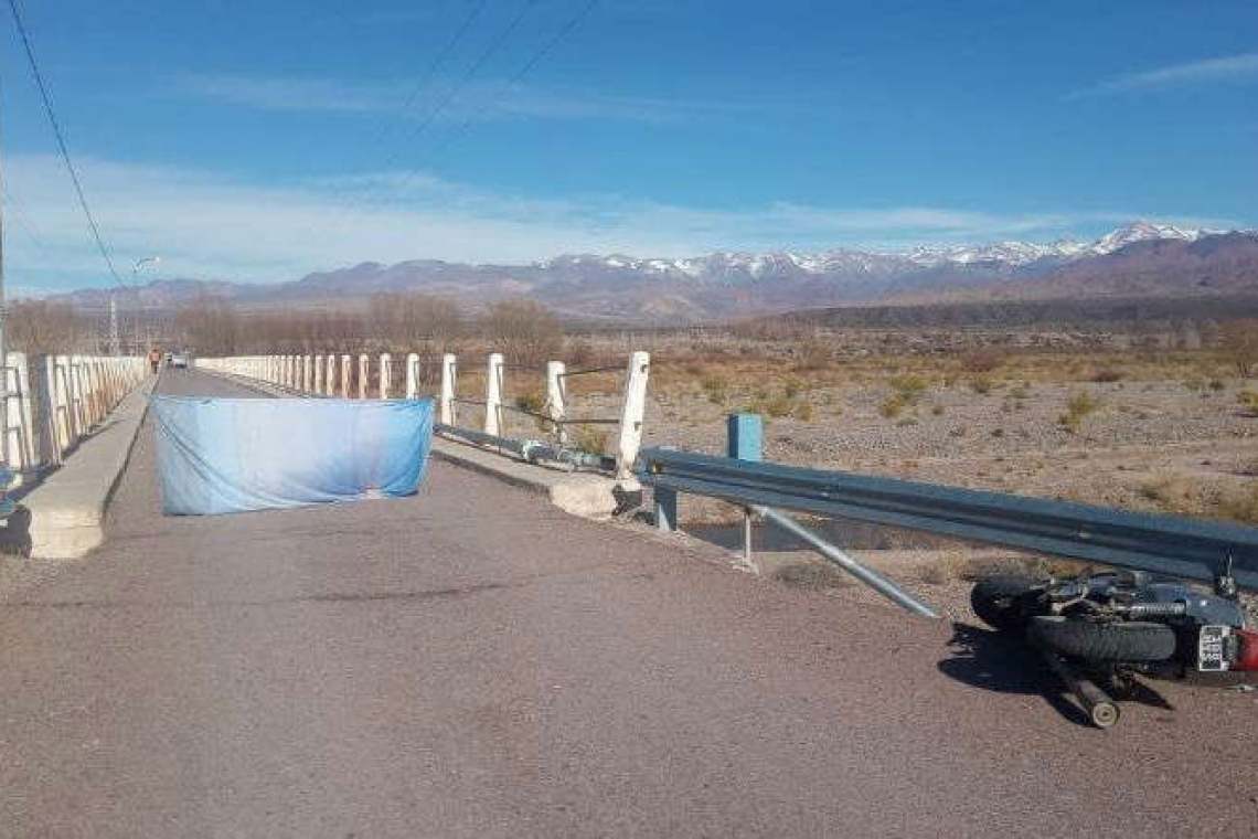 Un joven de 23 años murió en Calingasta tras caer de su moto 