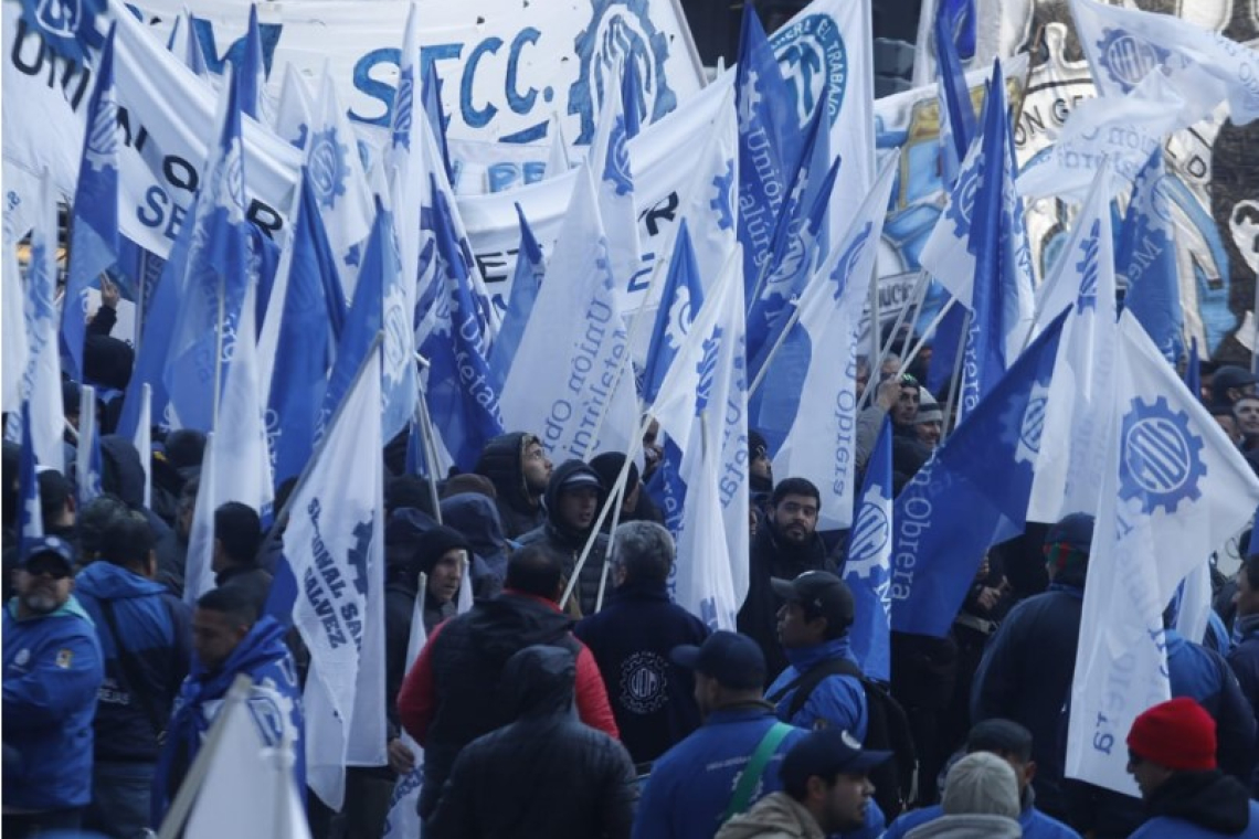 Paro nacional en marcha: la UOM comenzó el plan de lucha y movilizó a la sede de Techint 