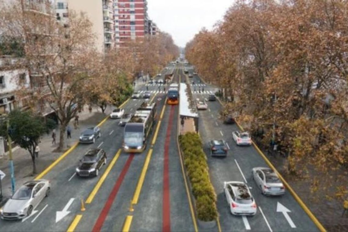 Trambús en la ciudad