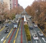 Trambús en la ciudad